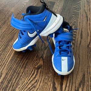 Nike Trout blue baseball cleats